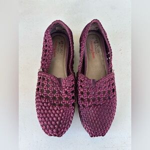 Skechers BOBS Woven Flats Women’s Size 7 Plum Memory Foam Comfort Slip Ons